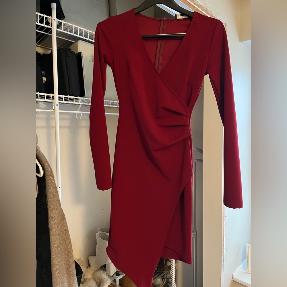 Lulus dark red long sleeve dress - size XS